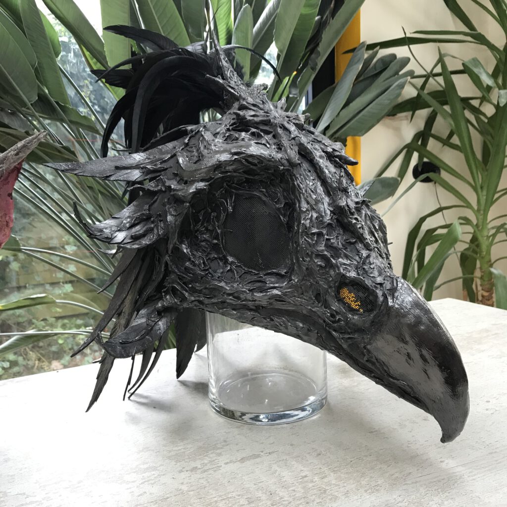 Crow mask, verkocht